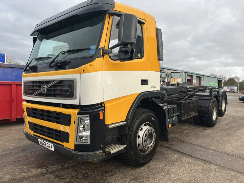 Châssis cabine Volvo FM9 260 6x2 Chassis cab: photos 3