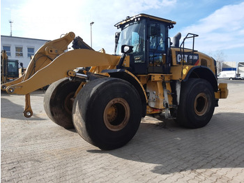 Chargeuse sur pneus CATERPILLAR 966MXE