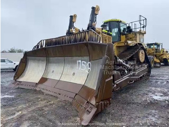 Bulldozer CATERPILLAR