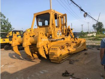 Bulldozer CATERPILLAR D8K