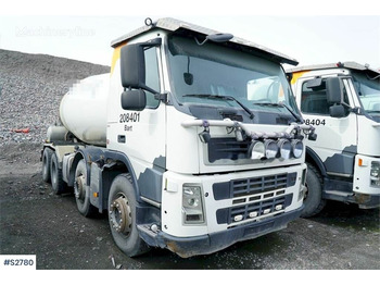 Camion malaxeur VOLVO FM 480