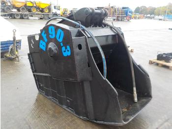 Concasseur 2006 MB90-3 Hydraulic Crusher Bucket 70mm Pin to suit 14-18 Ton Excavator: photos 1