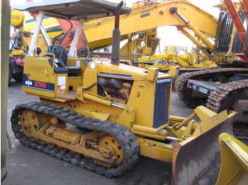 KOMATSU D20A-6, D20 A-6 raupe / Dozer, Blade, 1.400 h, Year 1995 - Bulldozer