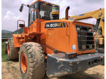 Chargeuse sur pneus DOOSAN DL503