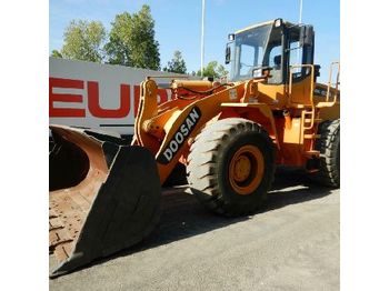 Chargeuse sur pneus Doosan DL503