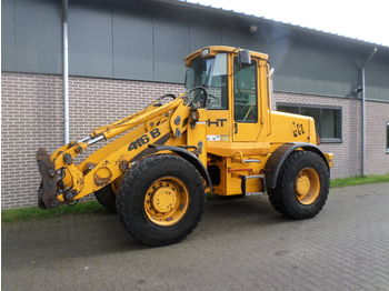 Chargeuse sur pneus JCB 416 B