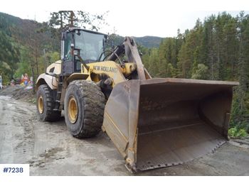 Chargeuse sur pneus New Holland V270B