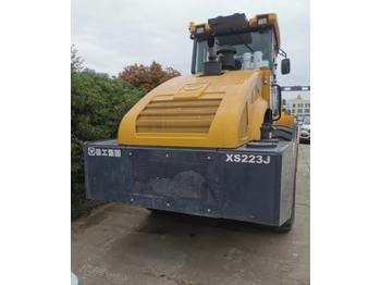 Compacteur XCMG XS223J