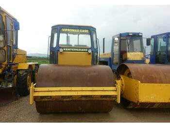 Compacteur à pieds de mouton/ monocylindre Vibromax W1102
