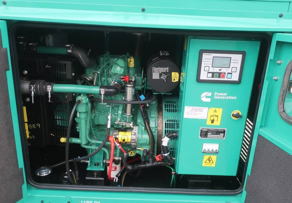 Groupe électrogène Cummins C15D5P Diesel 15KVA Generator 415V/230V Stamford: photos 5