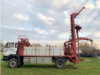 Foreuse Ginaf F240 4x4 water well drill