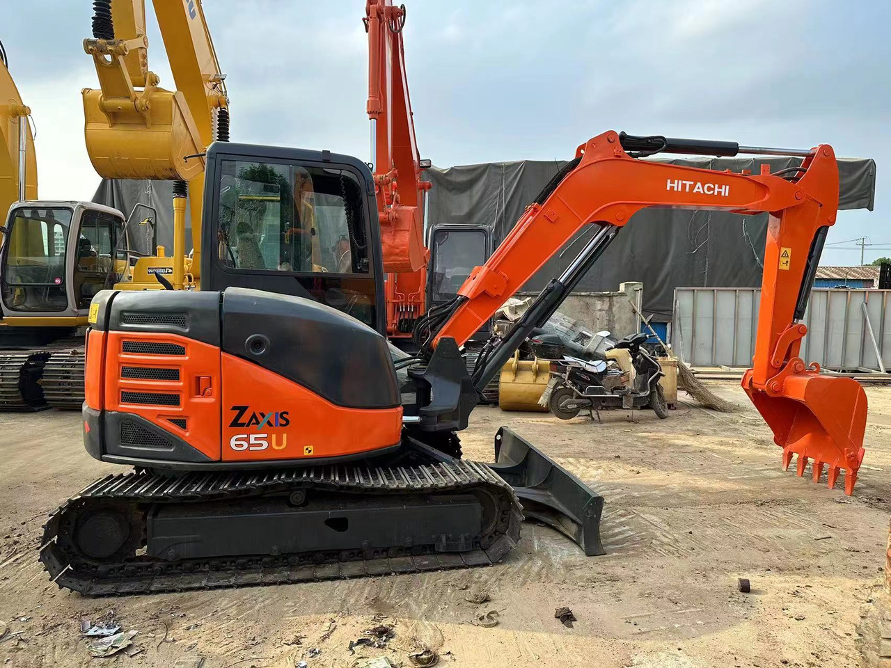 Mini pelle Good Performance Used excavator Hitachi ZX65U good condition low price on sale welcome to inquire: photos 8