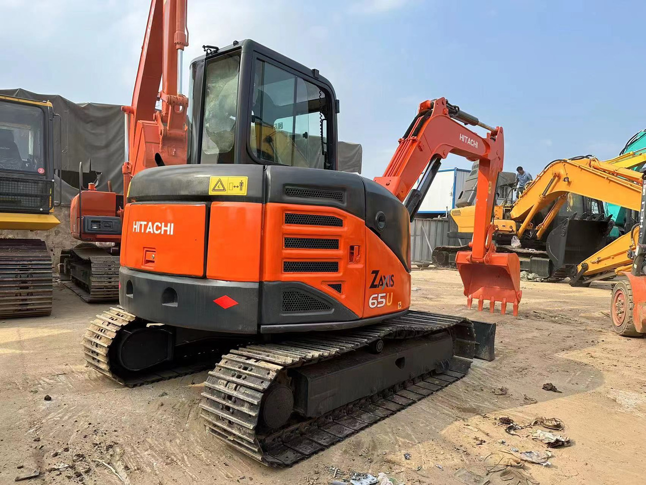 Mini pelle Good Performance Used excavator Hitachi ZX65U good condition low price on sale welcome to inquire: photos 2