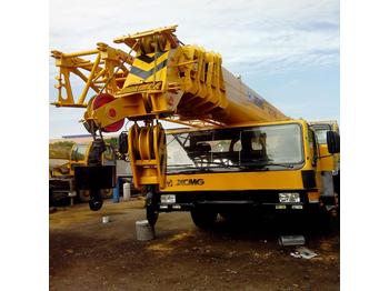 XCMG QY70K - Grue mobile