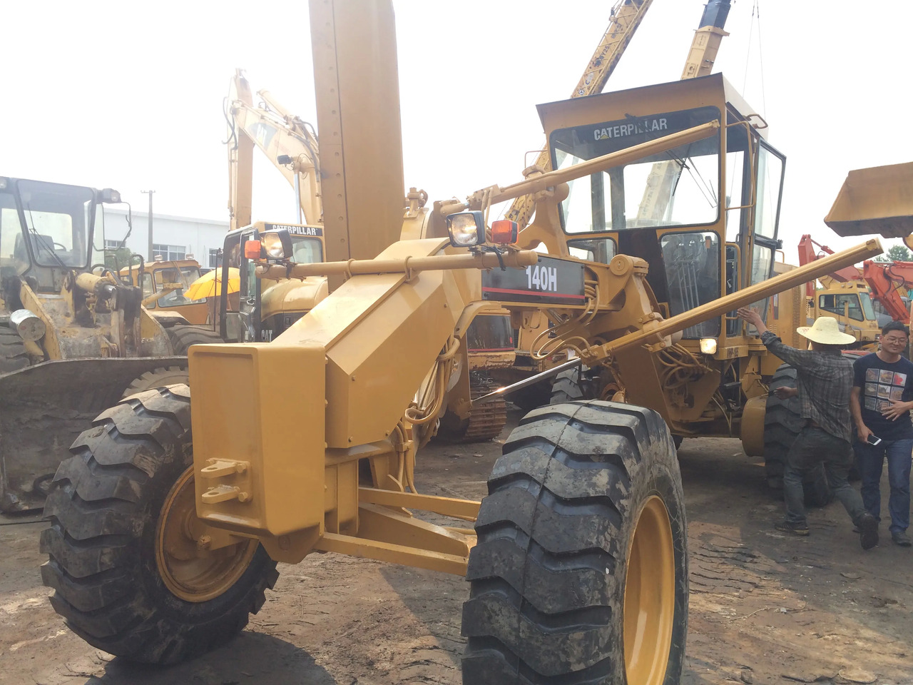 Niveleuse Hot sale Used Cat 140H motor grader with good condition,USED heavy equipment used motor grader CAT 140H grader in China: photos 2