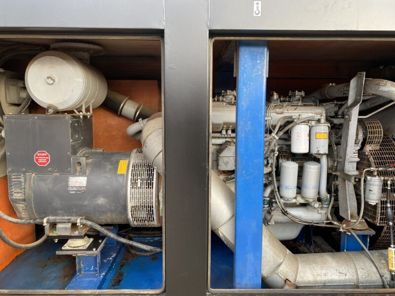 Groupe électrogène Iveco 8210 Mecc Alte Spa 330 kVA Silent generatorset: photos 9