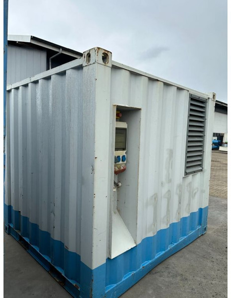Groupe électrogène Iveco Marelli 40 KVA Supersilent generatorset in 8 ft container: photos 4