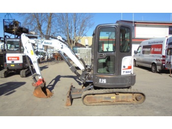 Mini pelle Bobcat E26