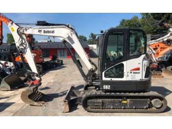 Mini pelle Bobcat E62