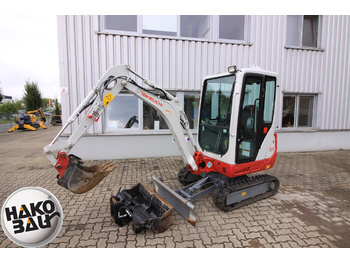 Mini pelle TAKEUCHI TB216