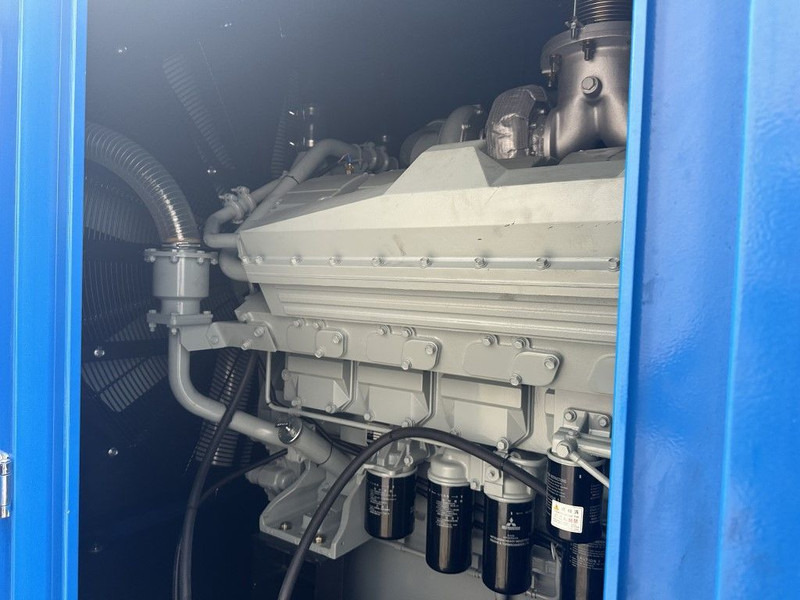 Groupe électrogène neuf Mitsubishi S12H-PTA Leroy Somer 1100 kVA Supersilent generatorset in 20 ft container New !: photos 2