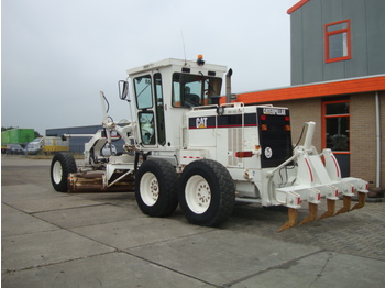 Niveleuse CATERPILLAR 120H ( CE Machine )