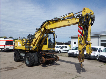 Pelle sur pneus LIEBHERR A 900 ZW Litronic Zweiwegebagger Rail SFZ