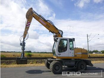 Pelle sur pneus Liebherr A316 LITRONIC
