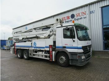 Pompe à béton Mercedes-Benz PUTZMEISTER M36 /4 Z