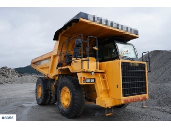 Tombereau Komatsu HD325