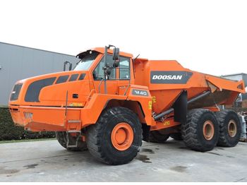 Tombereau articulé DOOSAN DA40
