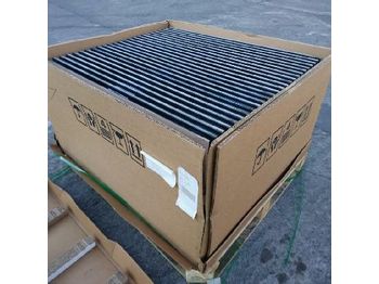 Groupe électrogène Unused Abound Solar 60Watt Solar Panels (2 Pallets, 100 of): photos 1
