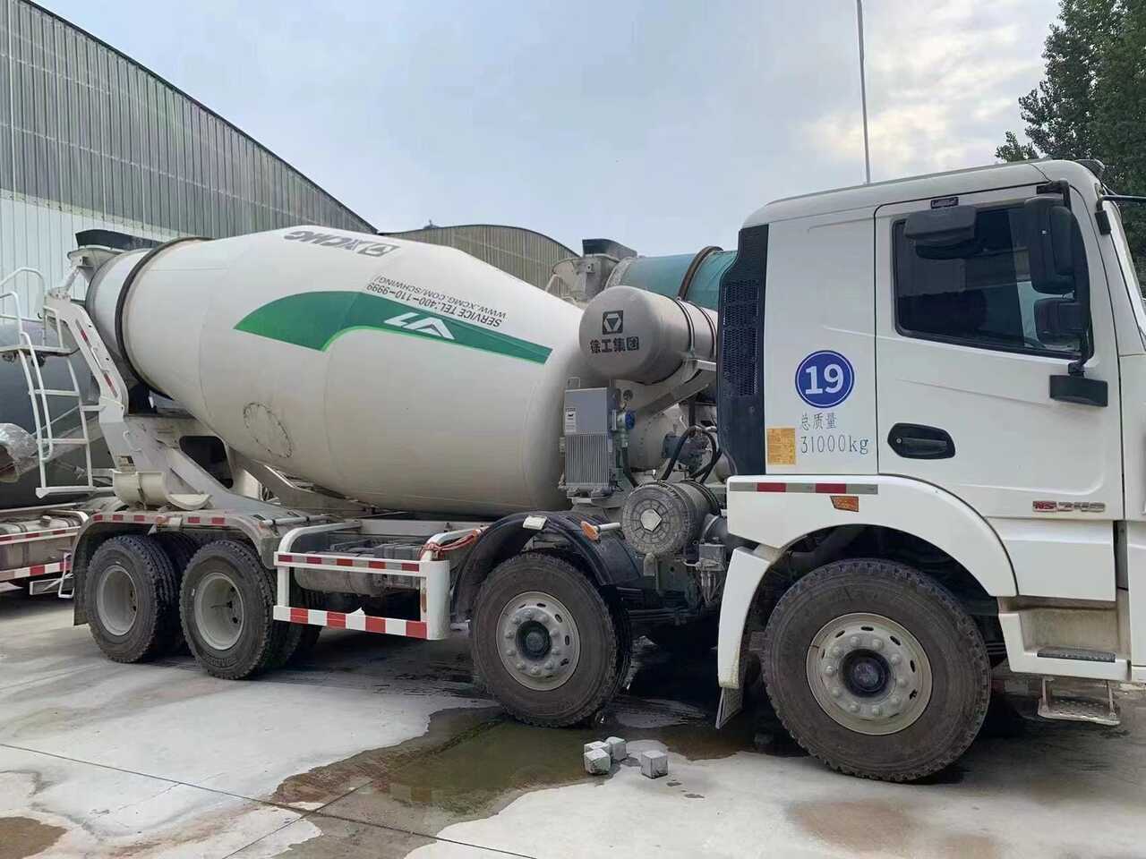 Camion malaxeur XCMG OEM Used popular concrete mixer truck G12ZZ hot sale: photos 4