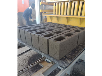 XCMG manufacturer MM8-15 Mud Red Clay Brick Making Machine - Pondeuse à parpaing: photos 4