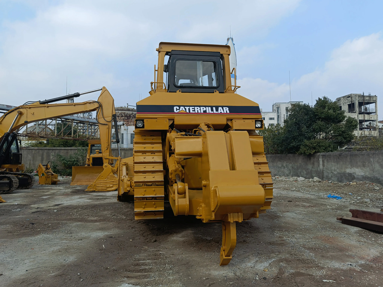 Bulldozer second hand bulldozer Caterpillar D9N D9R CAT dozer D9N D7R D8R D6R D5M dozer bulldozer cheap for sale: photos 6