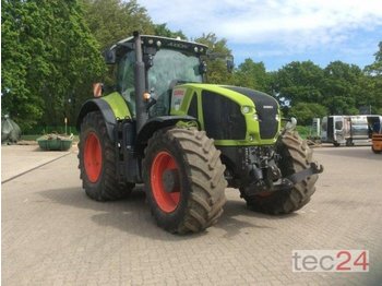 Tracteur agricole CLAAS 930 CMATIC: photos 1