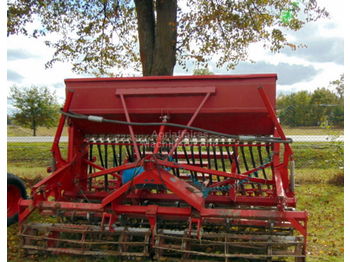 Combiné de semis Unia PLUS S 400/3XL