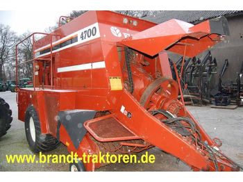 FIAT Hesston 4700 - Machine agricole