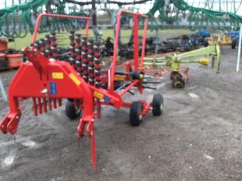 Lely HIBISCUS 425 S - Faneuse