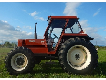 Tracteur agricole Fiat 70/90 DT: photos 1