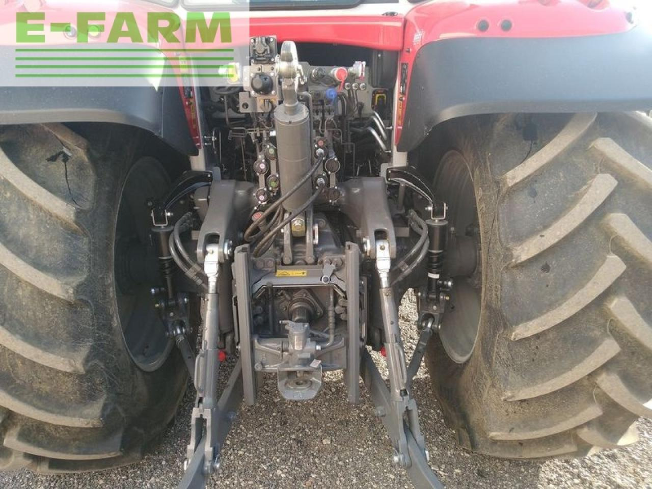 Tracteur agricole Massey Ferguson mf 6s.155 dyna-vt exclusive: photos 4