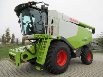 Moissonneuse-batteuse CLAAS LEXION 620