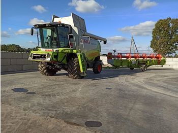 Moissonneuse-batteuse CLAAS lexion 570