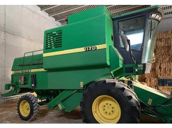 Moissonneuse-batteuse John Deere 1170