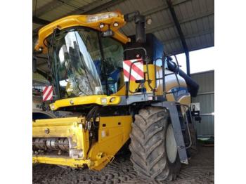 Moissonneuse-batteuse New Holland CR 9070