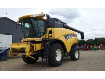 Moissonneuse-batteuse New Holland CX860SL