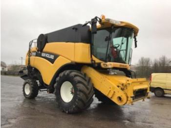 Moissonneuse-batteuse New Holland CX 780 HDSL