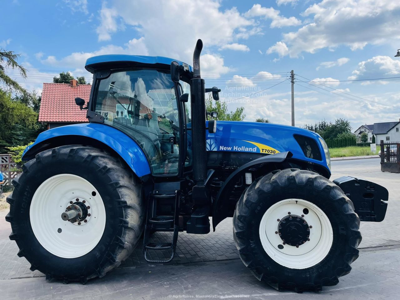 Tracteur agricole New Holland T7030: photos 5