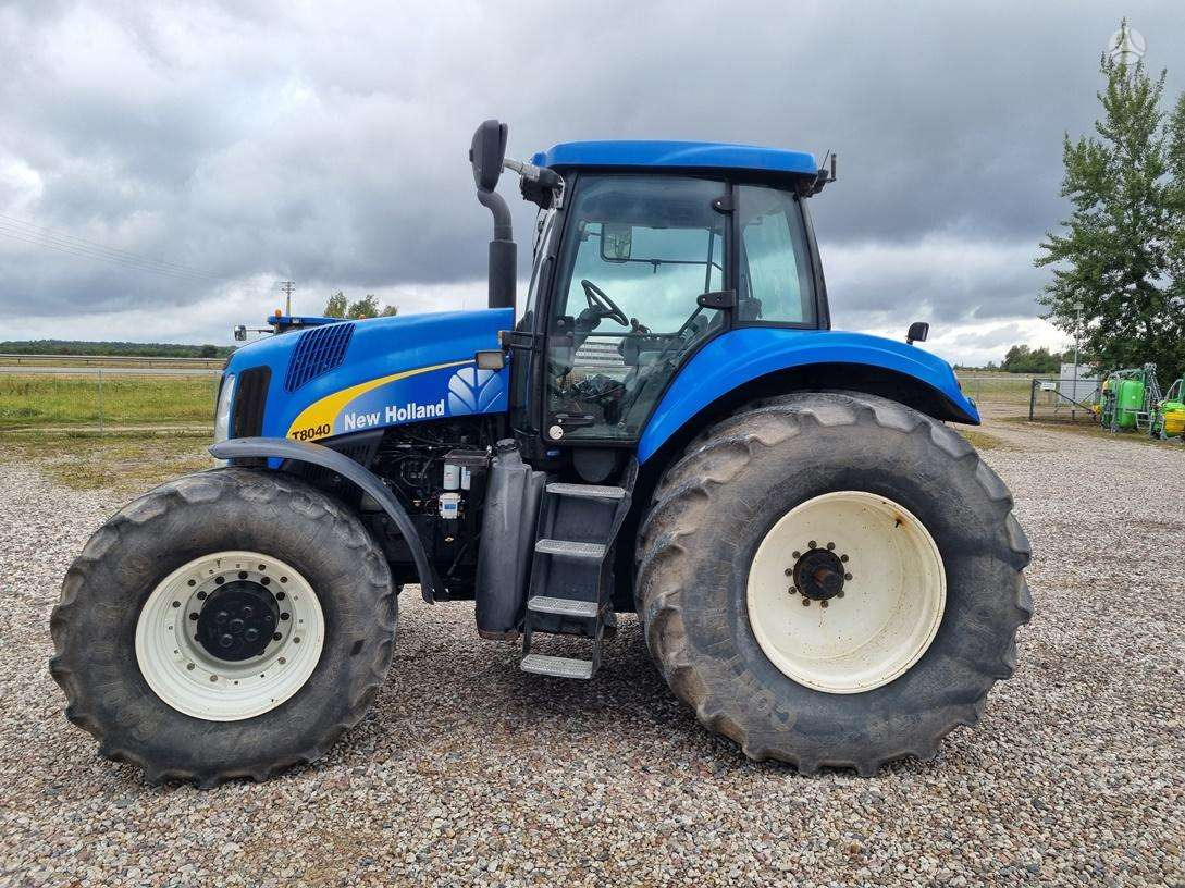 Tracteur agricole New Holland T8040: photos 8
