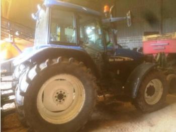 Tracteur agricole New Holland TM 120: photos 1